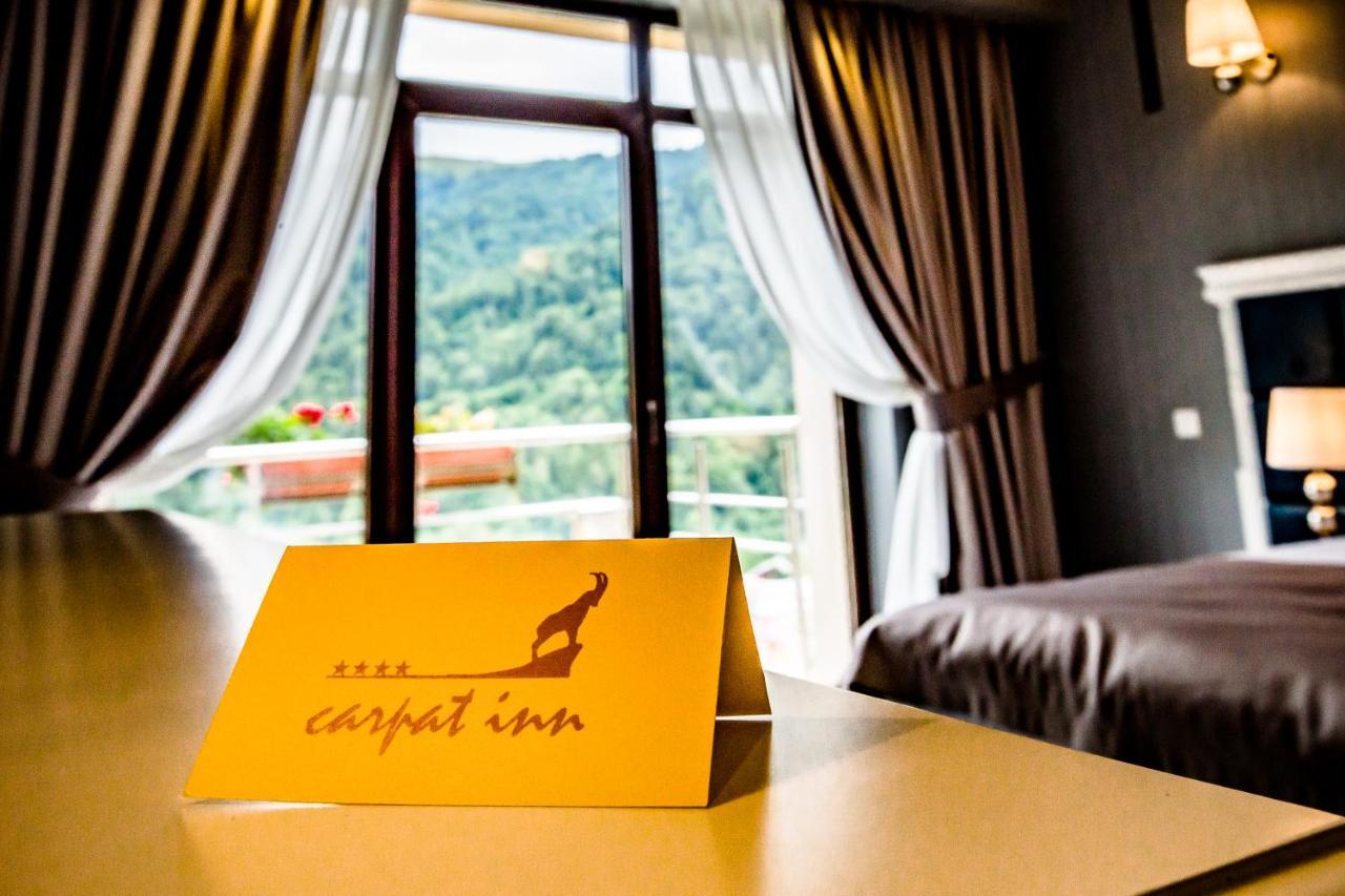 Hotel Carpat Inn Azuga Buitenkant foto